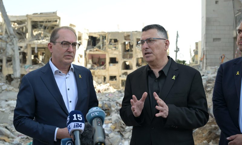 השר הגרמני בבת ים: ״עומדים מאחורי הפעולות של ישראל באיראן״