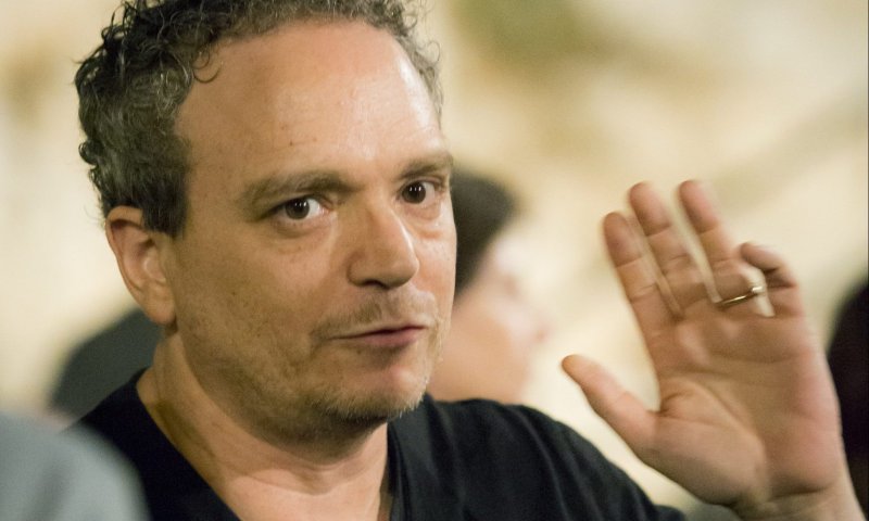 יזהר אשדות: "אם יציעו לי להופיע בשטחים, אני אופיע"