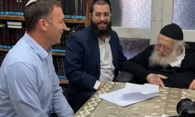 כהנא לרב קנייבסקי: "זקוקים לחיסון נגד נגיף השיסוי"