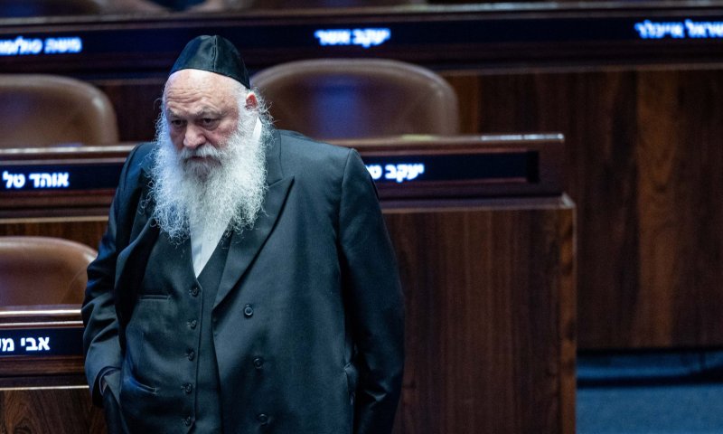 גולדקנופף תוקף את הממשלה: "הופרו סיכומים רבים"