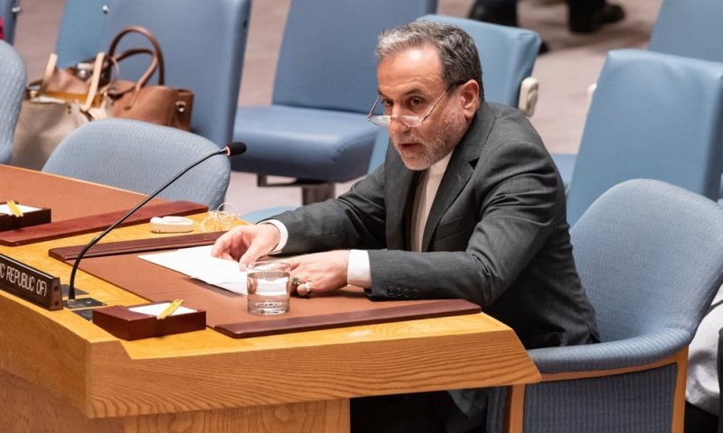 משחקים באש: איראן העבירה סטירה מצלצלת למעצמות אירופה