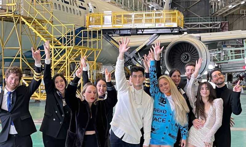 חמישיית הגמר של 'אקס פקטור' בשיר מיוחד