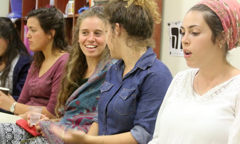 נפילת מתח? סדנת הכנה לאזרחות לבנות שירות