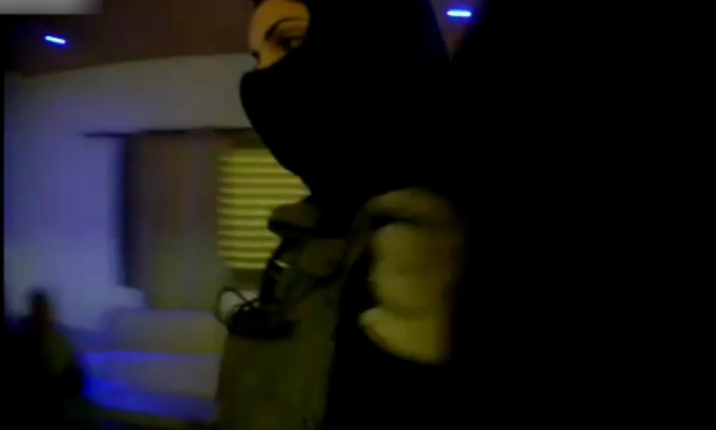 לאור יום: מסתערבים עוצרים פעילת דאע"ש. צפו