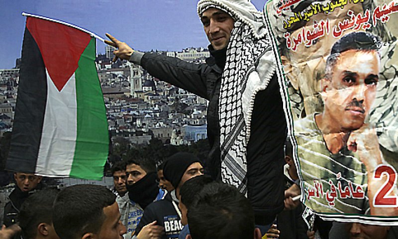 שקד עוקפת את נתניהו: יוזמת חוק שימנע שחרור אסירים רוצחים