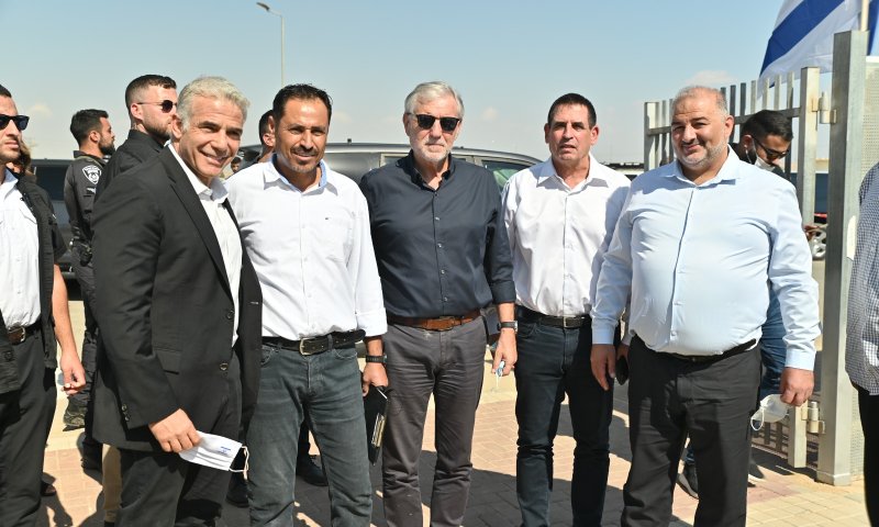 שקד יודעת? לפיד מסדיר את הבנייה הבדואית