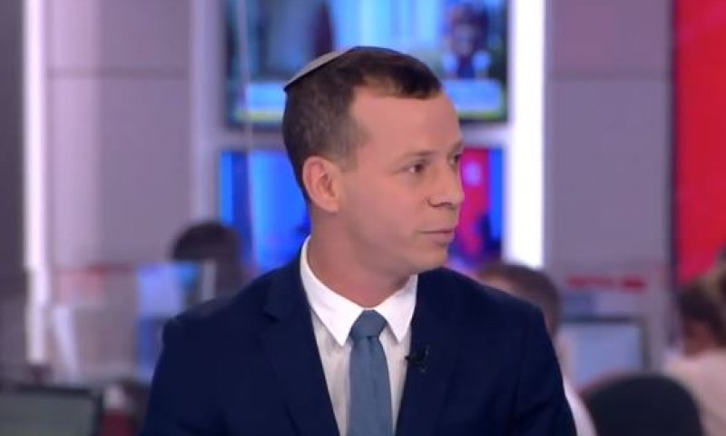 "בוא לבימ"ש": עימות בין עמית סגל ליאיר גולן. צפו