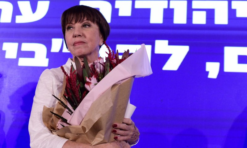 ללמוד מהשמאל: רק לא זהבה גלאון