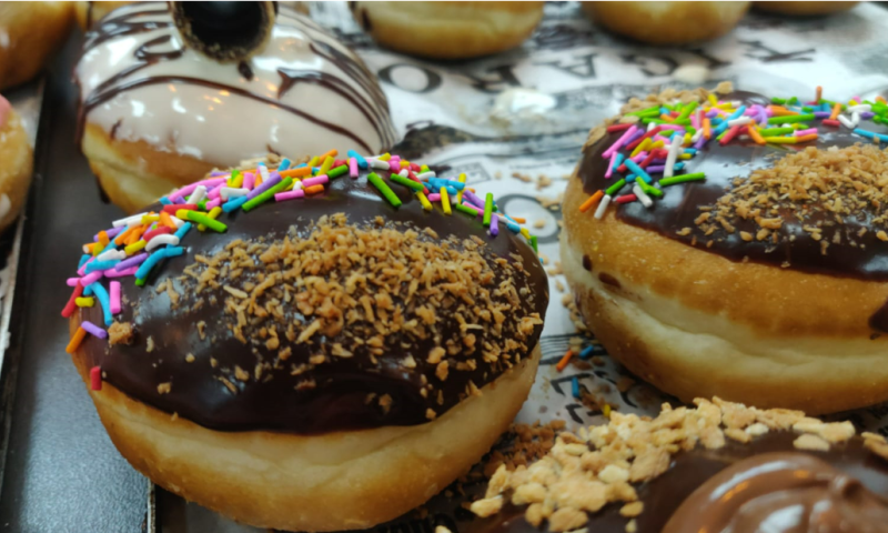 להכין בבית סופגניות של שף אמיתי: מתכון מיוחד לחג