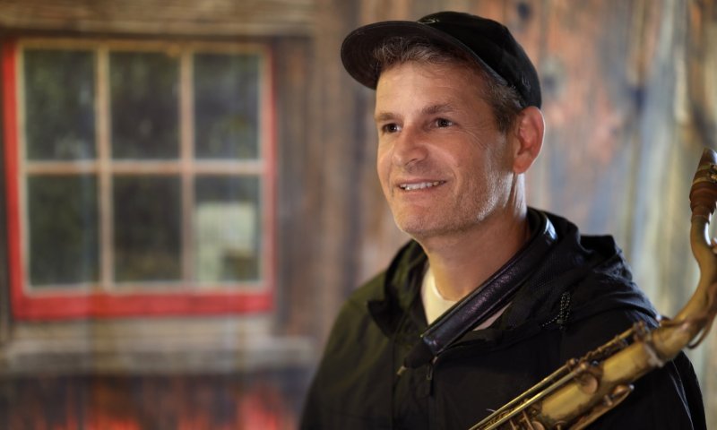 רוק פוגש יהדות: "הלכתי עם הדמיון" | שיר חדש לתומר צימרמן