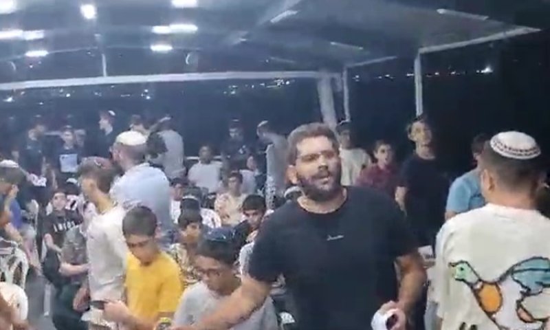 צפו: התלמידים יצאו לסליחות בלב ים