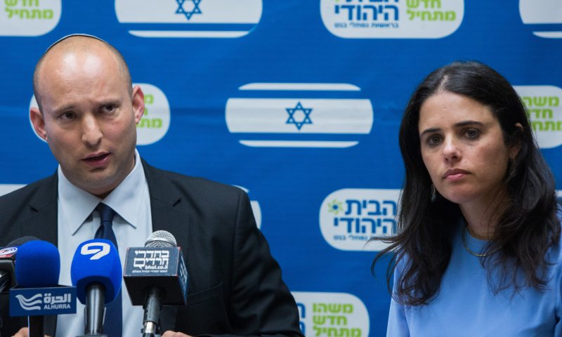 בנט: "אם זילבר תגיע לממשלה, אנחנו נצא"