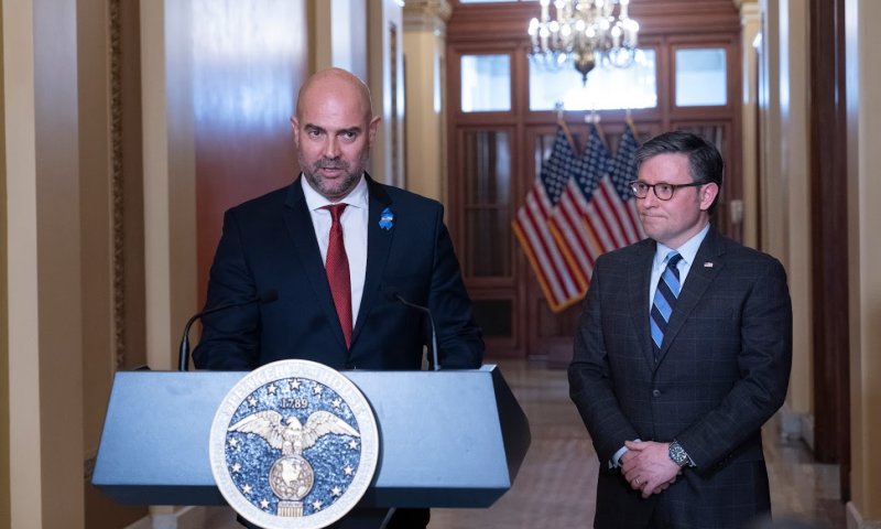 יו"ר בית הנבחרים לאוחנה: "גאים לעמוד לצדכם"