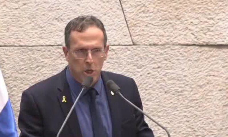 הח"כ הסרוג תוקף: "איזה חילול ה' נגרם בדרך לרבנות הזאת"