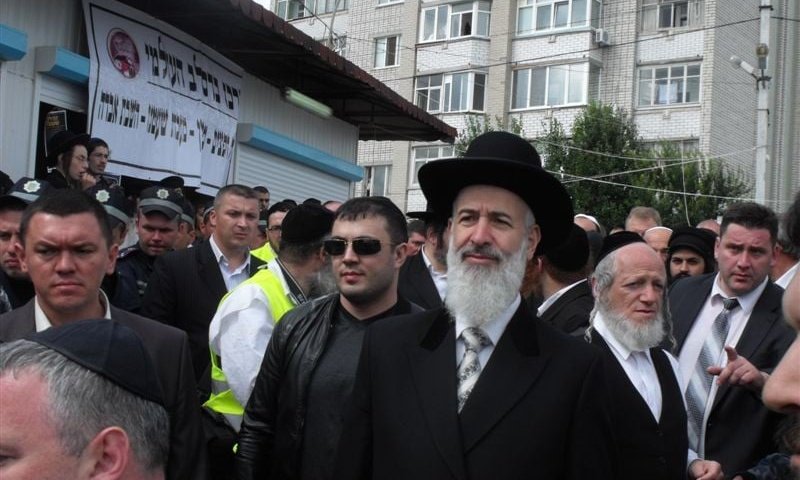 גם הרב הראשי לישראל מבקר באומן