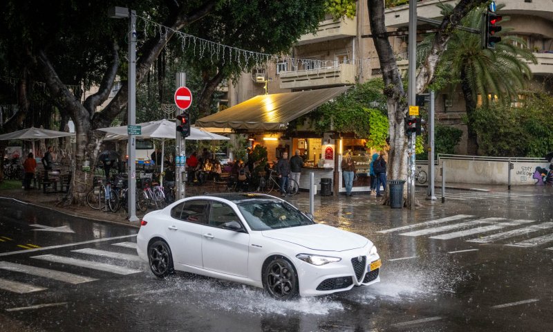 בעקבות מזג האוויר: אלו הכבישים שנותרו חסומים לתנועה