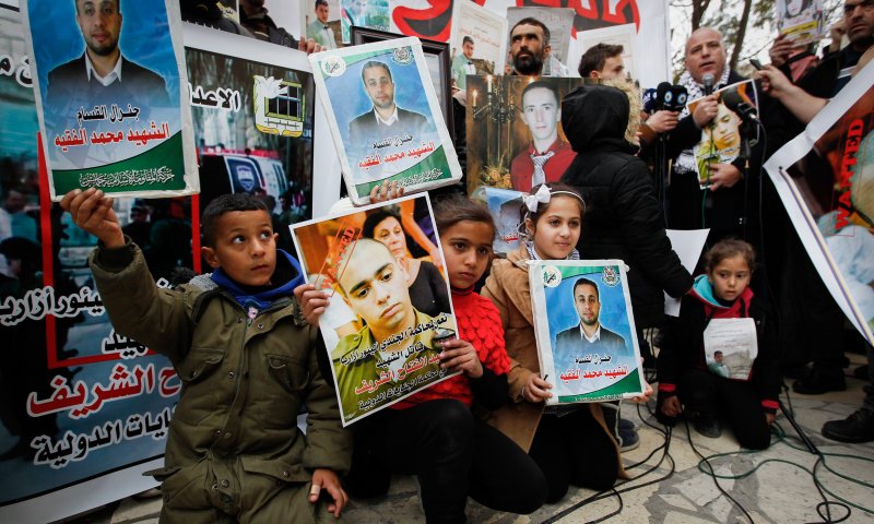 הרשעת אזריה: משפחת המחבל תתבע את המדינה