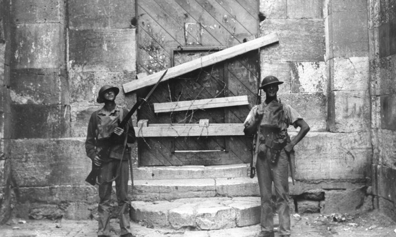 היום בהיסטוריה: הבריטים רוצחים את 5 "ילדי רעננה"