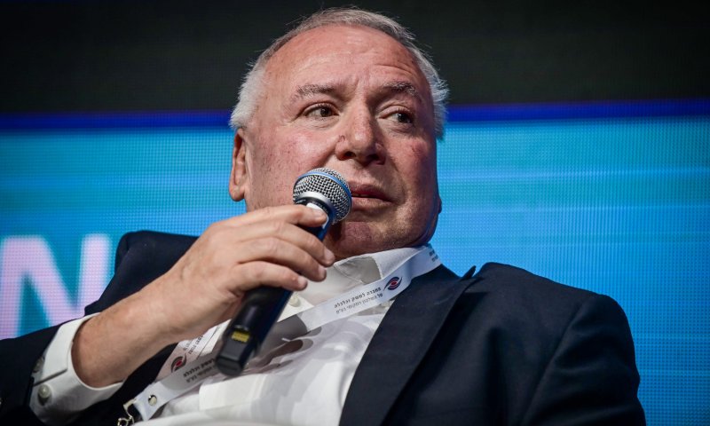 הבלאגן בליכוד: אמסלם ממשיך לתקוף את נתניהו