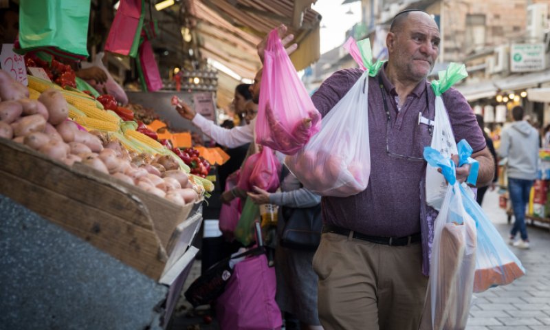 חוק השקיות: תיבחן החלת פיקדון על שקיות הניילון