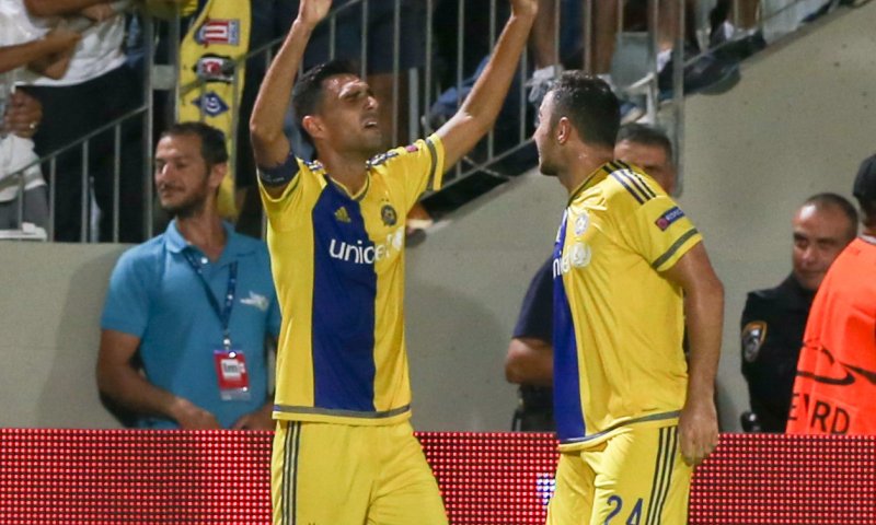 צפו בערן זהבי שובר שיא בן 61 שנה