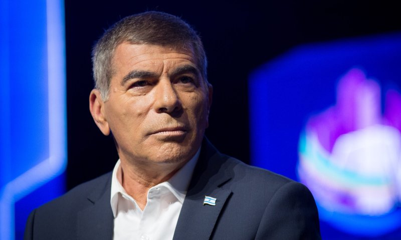 לראשונה: אשכנזי יפגש עם מקבילו מאיחוד האמירויות