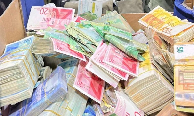 גלנט: חמש חלפנויות כספים ביו"ש יוכרזו כארגוני טרור