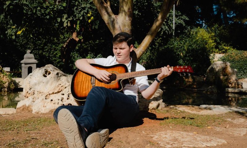 חיים ציפל בסינגל חדש: "להישאר קרוב"