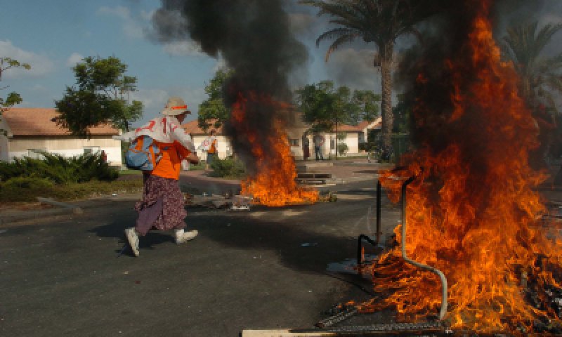 בת ציון שאי נהי הזילי דמעה/ קינה לגוש קטיף