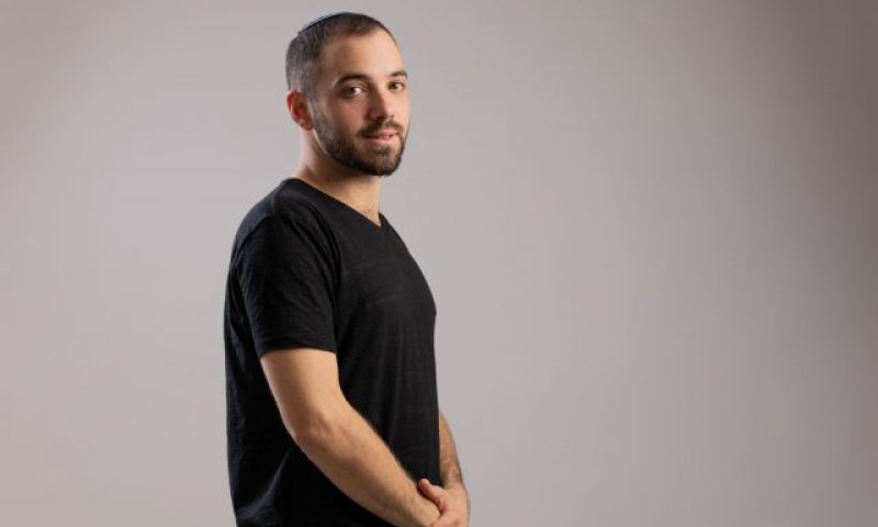 עלי הרטום בסינגל מרענן |  "הכל ירגיש חדש"