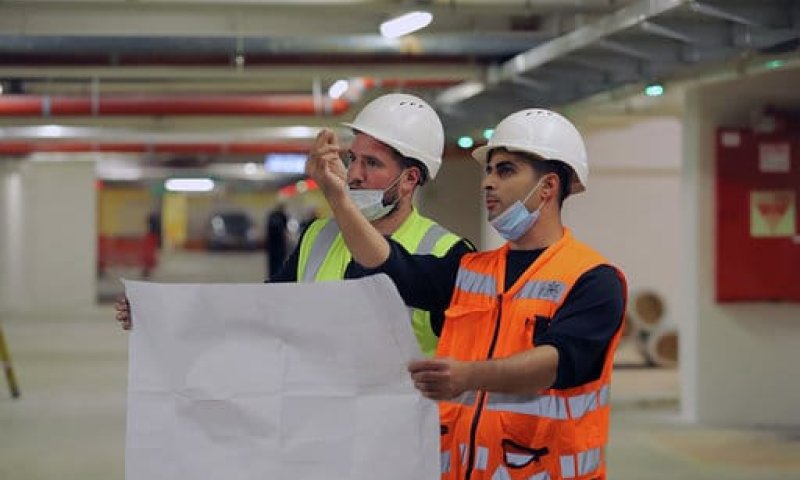 נערכים לגל השני: מחלקות קורונה נבנות בחניון ביה"ח