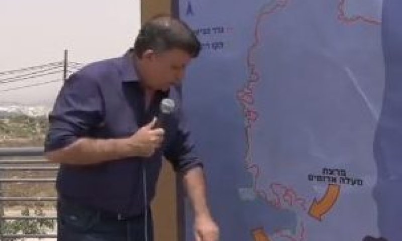 ב-76 שניות: נאום הטעויות של אבי גבאי