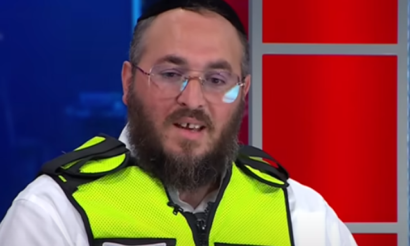 לא עמד בעומס: המתנדב המוכר התמוטט ופונה לבי"ח