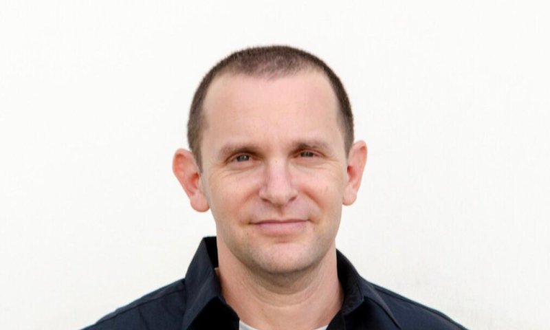 במקום רונן מנליס &bull; תכירו: זה דובר צה"ל החדש