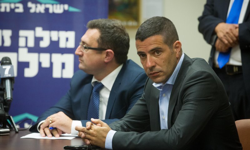 כהנא מודל 2015: שרון גל נואם הערבים מחרימים