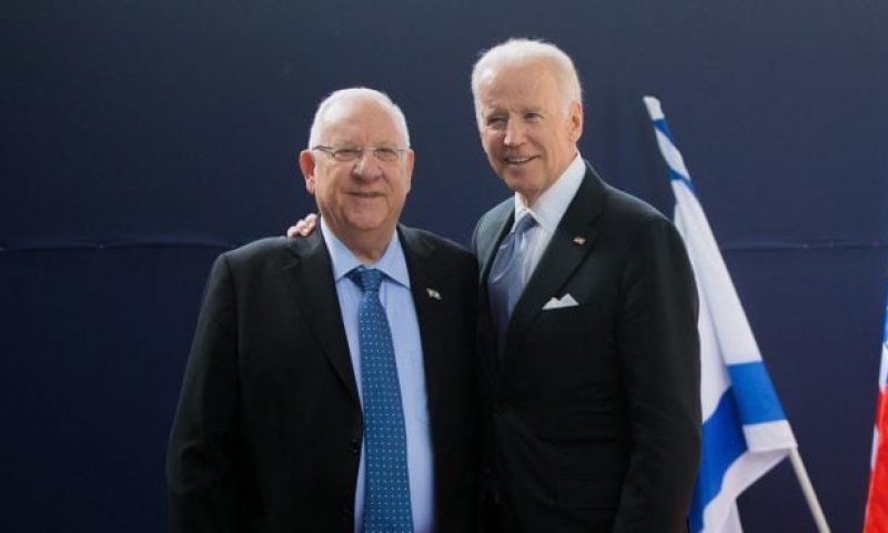 לפני סיום תפקידו: ריבלין המריא לביקור בארה"ב