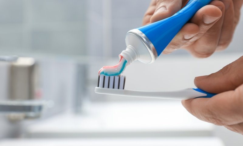 ריקול למשחת השיניים: "לא לעשות שימוש במוצרים"