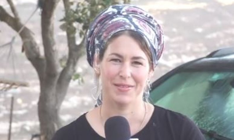 ניצלה בנס בפיגוע: ילד בגיל של בני ניסה לרצוח אותי.צפו