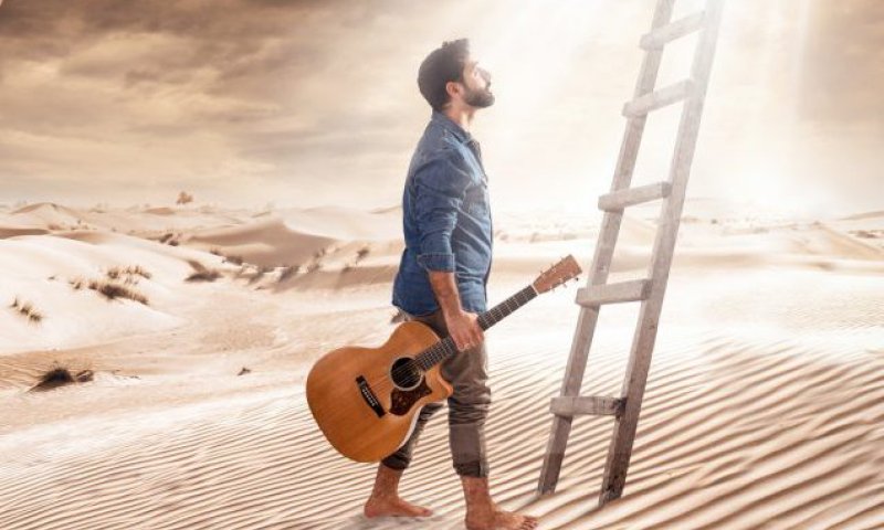 צפו: בוגר הרבנות הצבאית בסינגל מרגש על סולם יעקב