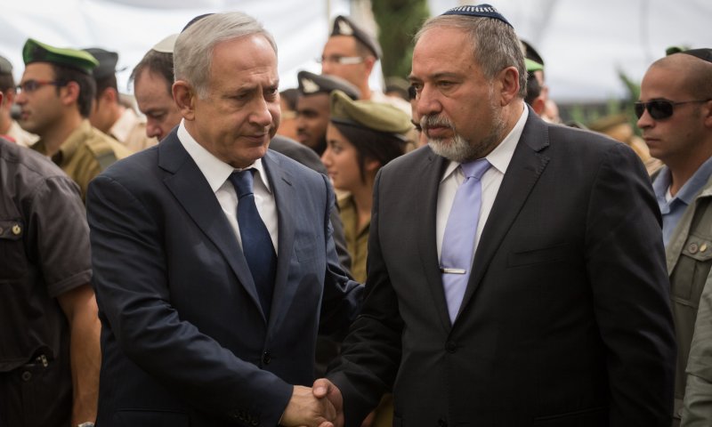 "נראה אם זה רציני": נתניהו וליברמן קבעו פגישה