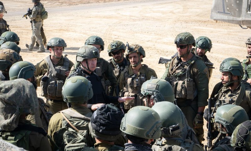 גלנט: חמאס לא מתכוון ללכת להסכם, נפעל ברפיח