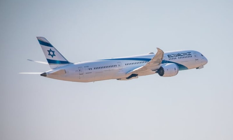 מגישת הטלוויזיה הפופולרית עוזבת את הארץ