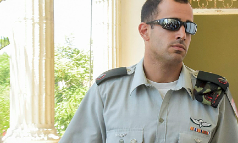 "זבל בוגד": מתקפה על המ"פ שהעיד נגד אזריה