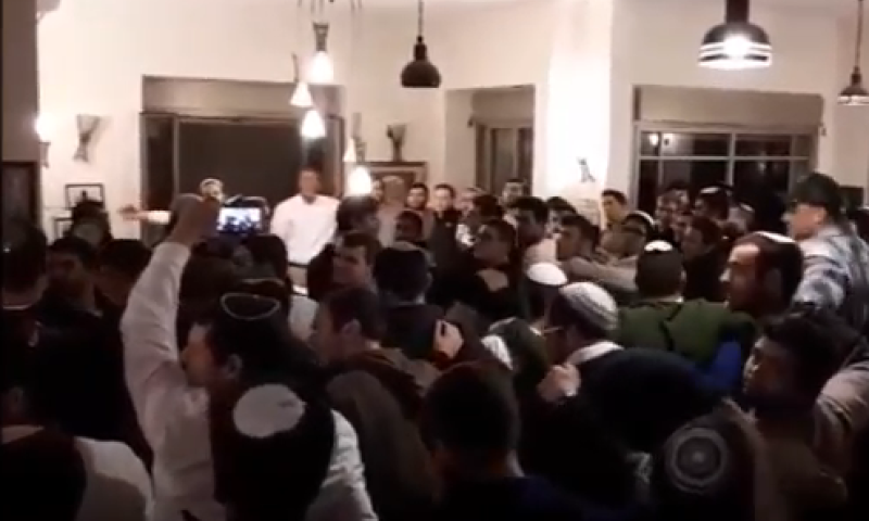 צפו: התלמידים הפתיעו את ראש המכינה