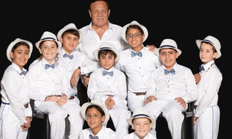 פרחי ירושלים במחווה מרגשת לרב קרליבך זצ"ל