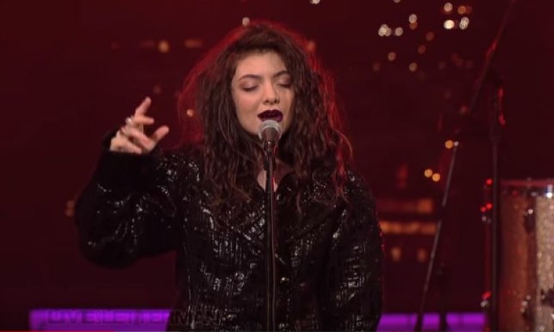 לאחר ביטול ההופעה בישראל- הנקמה הגיעה