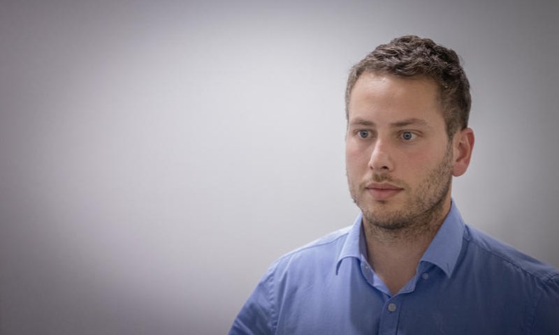 שבוע לפני החתונה: אבנר נתניהו בהחלטה דרמטית