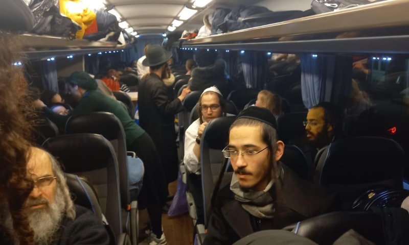 הקהילה היהודית התחילה לעזוב את אומן