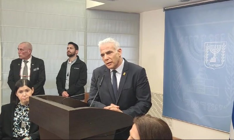 לפיד לסרוגים: זה המחיר כשלא מטפלים בטרור היהודי