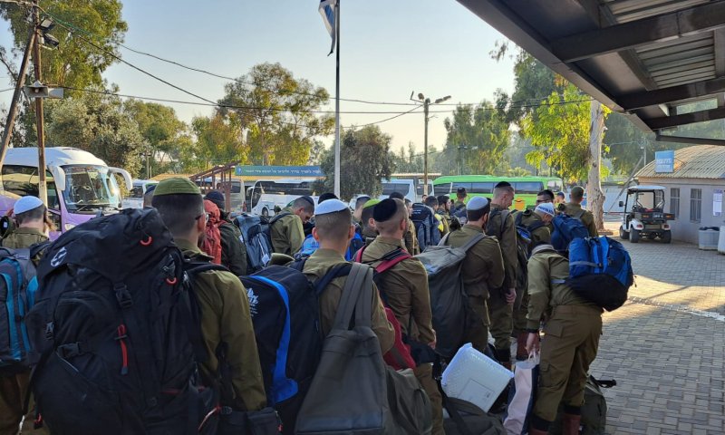 גיוס נעים: 300 חרדים התגייסו אתמול לצה"ל
